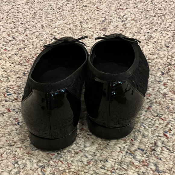 Classic Black Chanel Ballet Flat - Picture 5 of 11